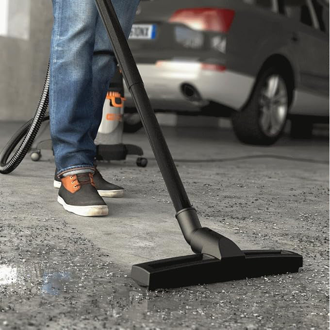 Aspiratore BXVC30XTDE solidi e liquidi 1600 W 30 lt con accessori