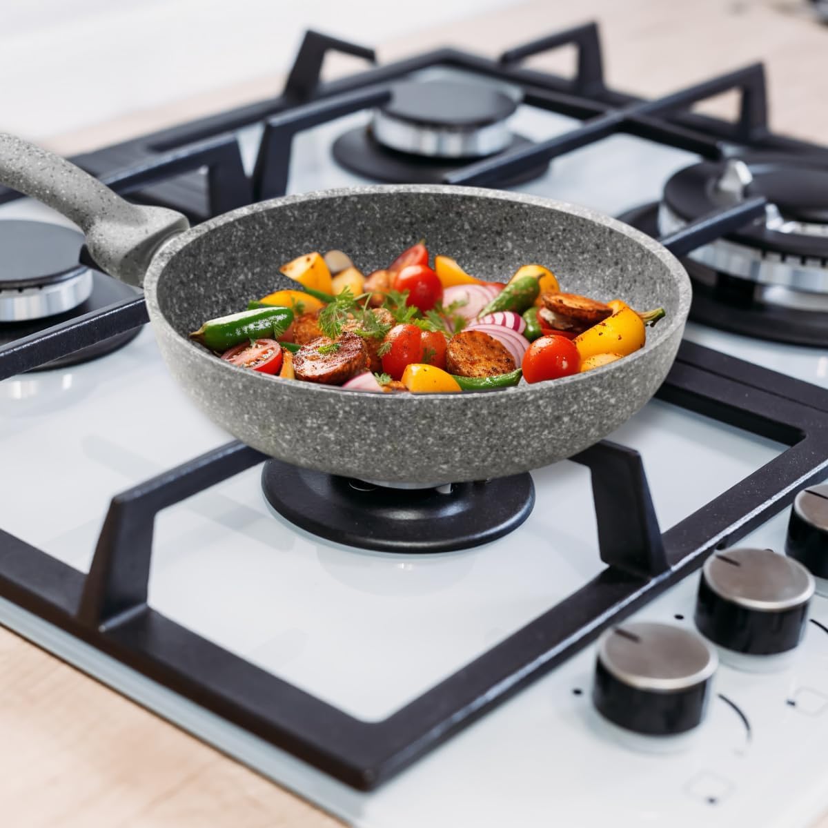 Padella antiaderente con coperchio in vetro 28 cm Cuore di Pietra