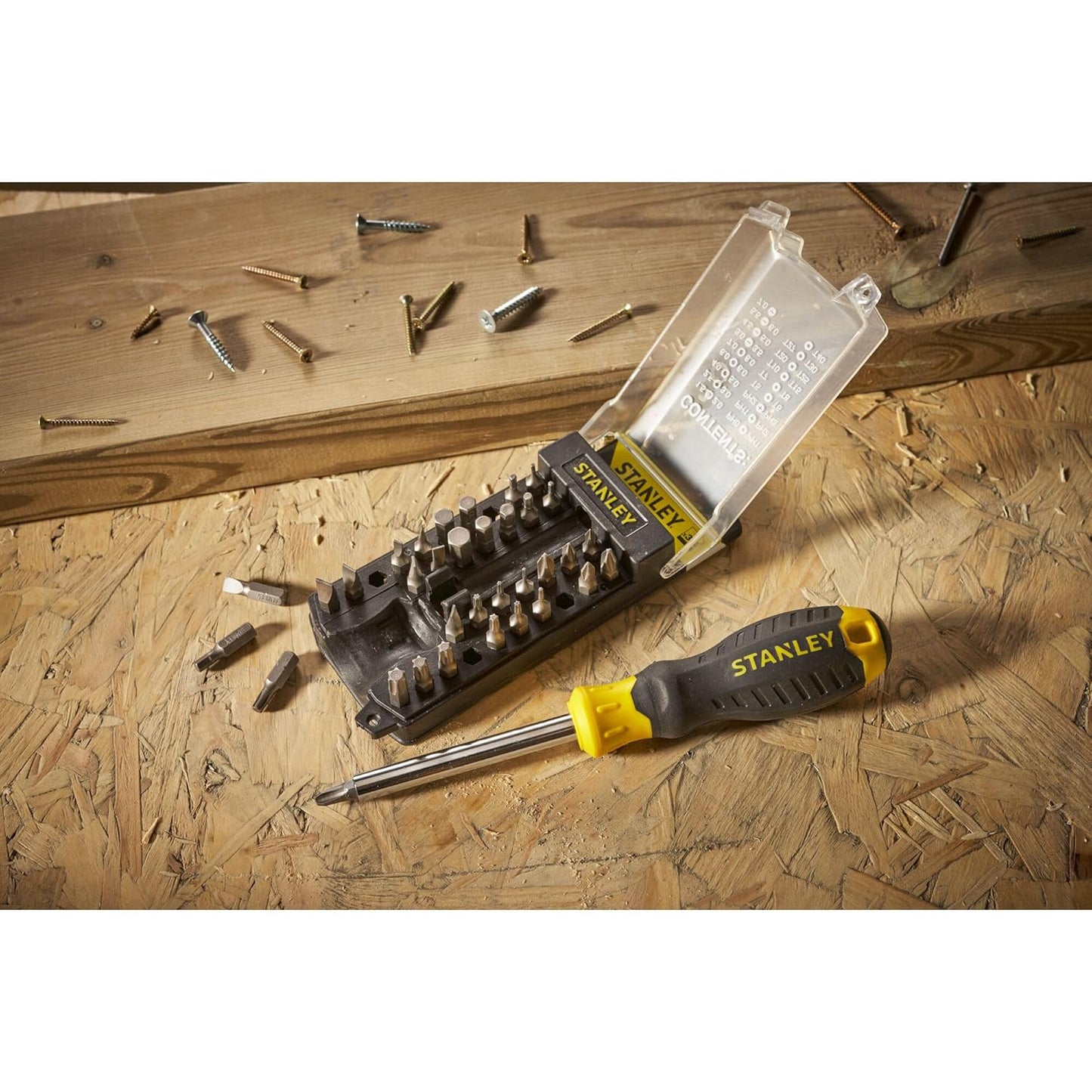 Stanley set giravite portainserti multibit con 33 inserti STHT0-70885