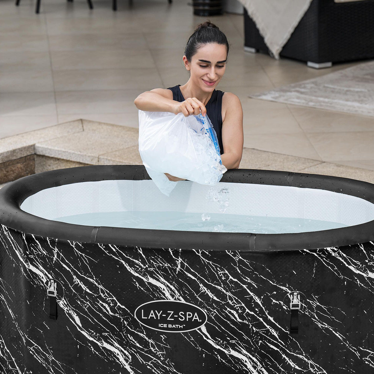 Vasca ghiaccio crioterapia Bestway Lay-Z Spa Glacial Dip 152x92x71 cm