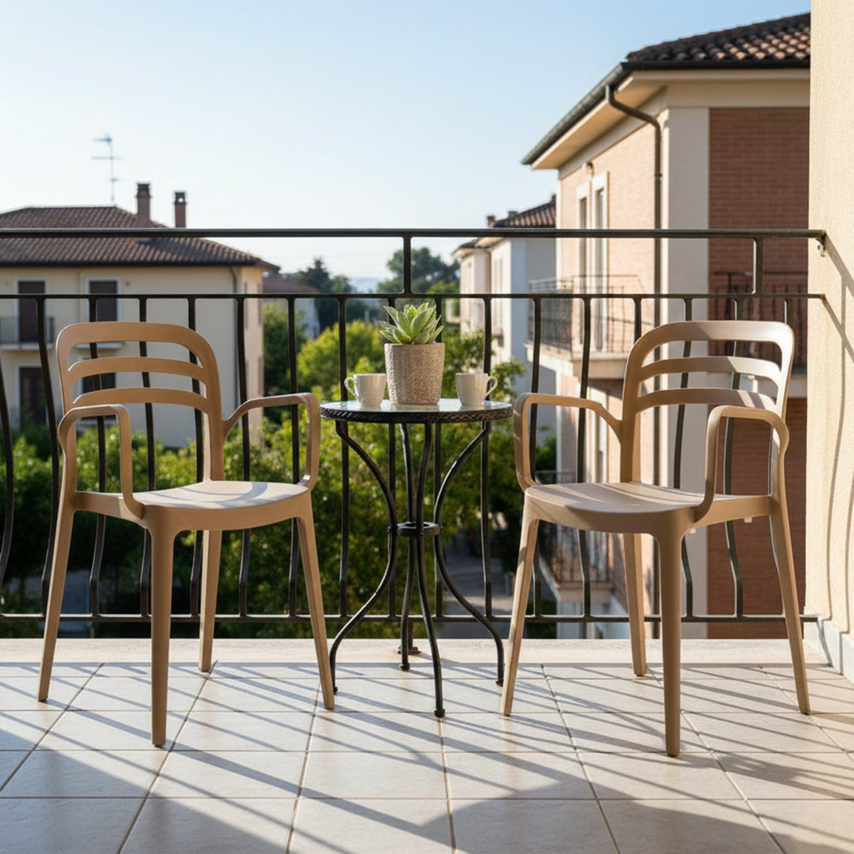 Sedia in polipropilene impilabile beige sabbia 46x51x82 cm