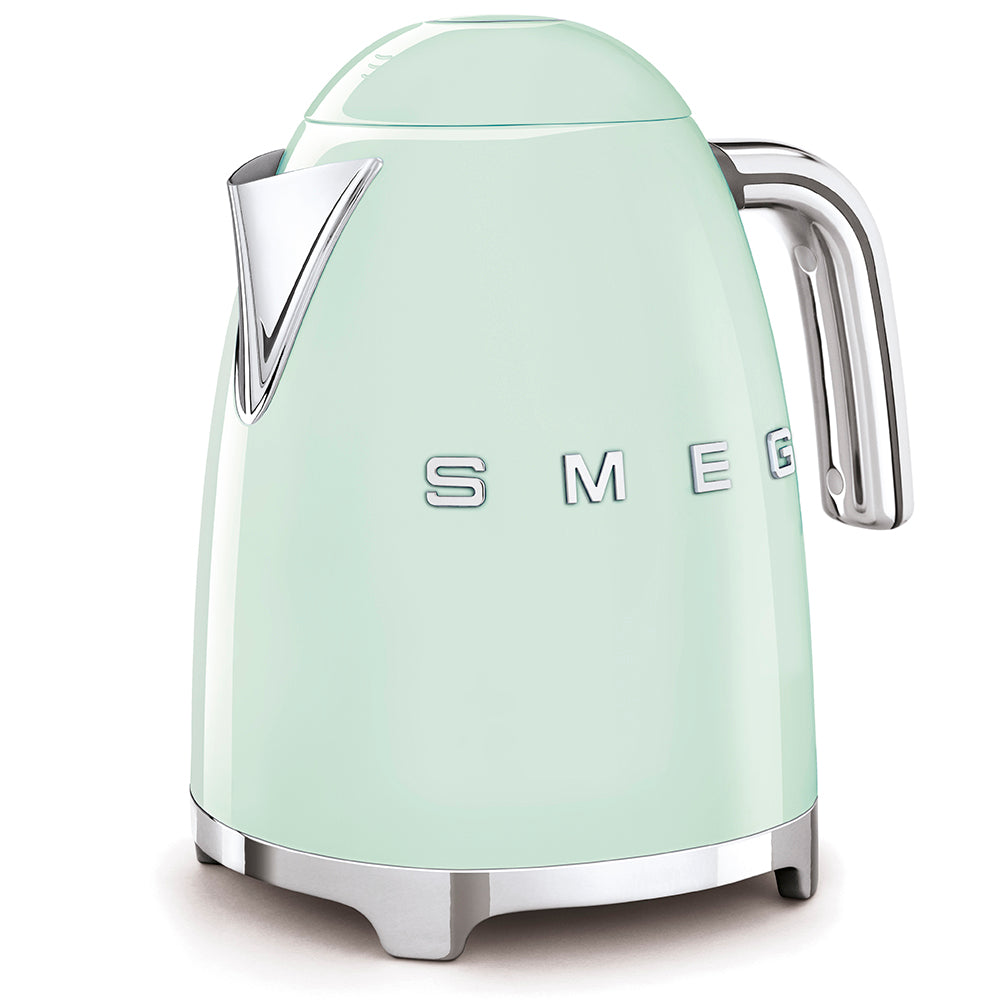 Bollitore Smeg KLF03 estetica 50's style