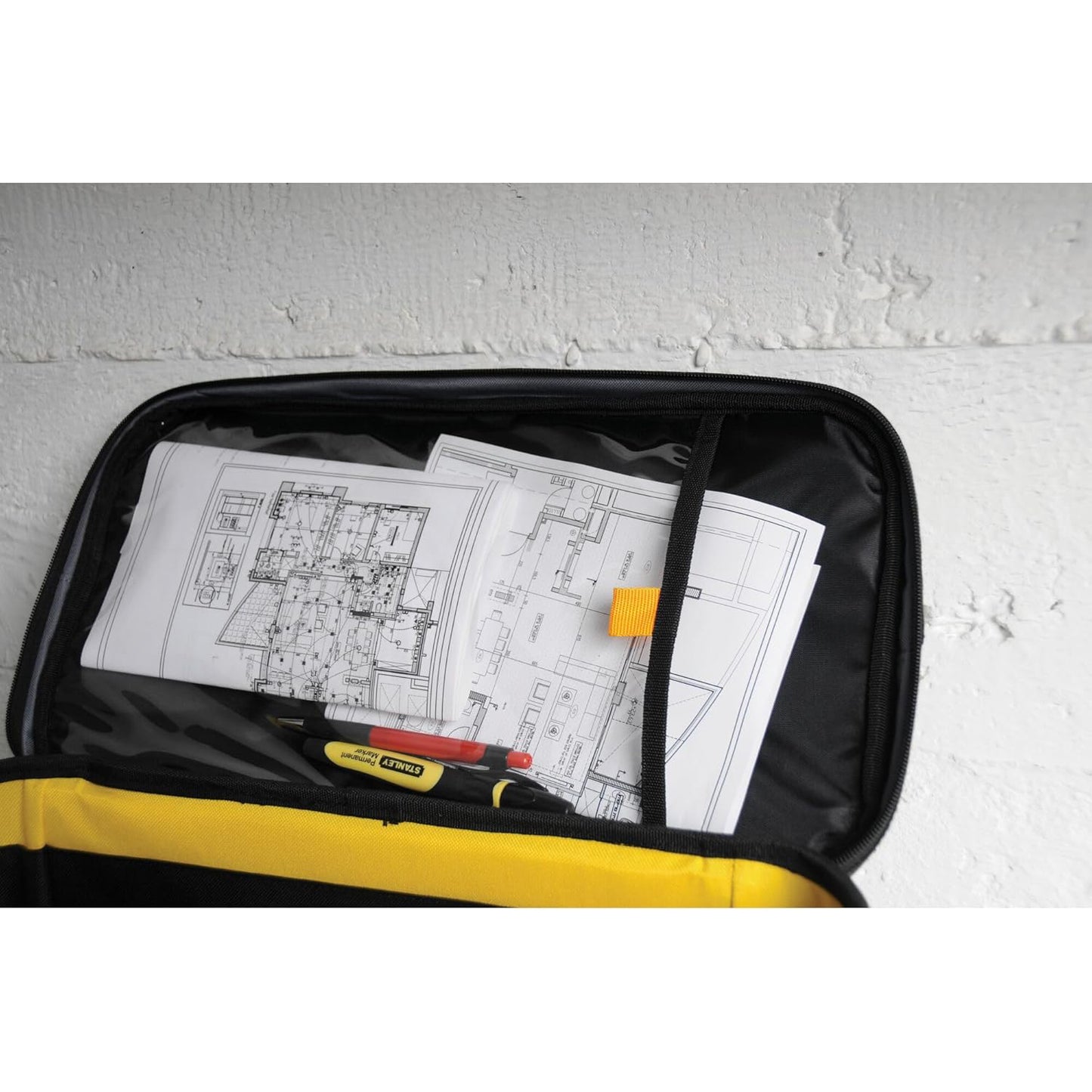 Bauletto porta attrezzi multiuso stanley 16" con base rigida e tracolla 1-96-193