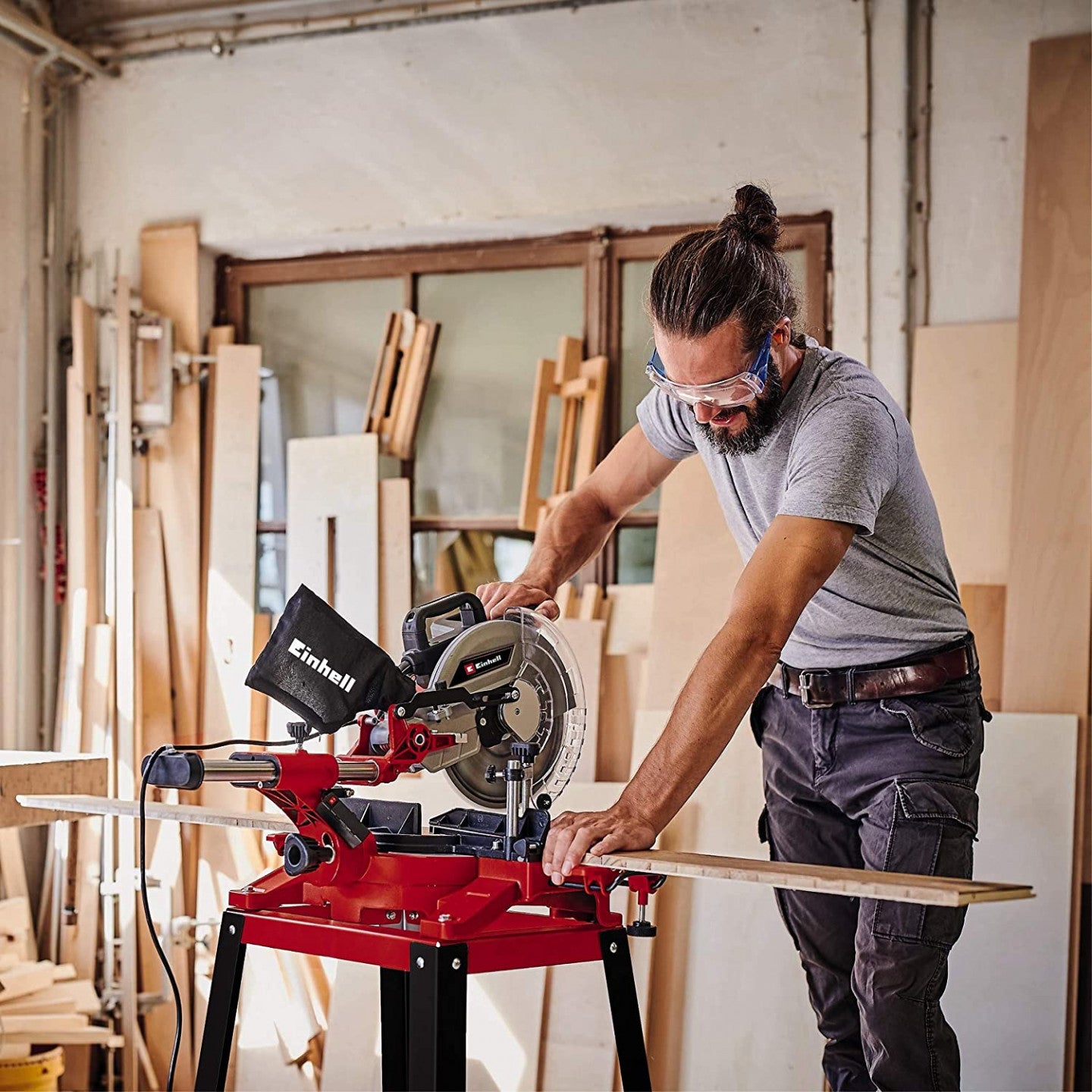 Einhell troncatrice radiale con banchetto TC-SM 2531/2 U 1900 W