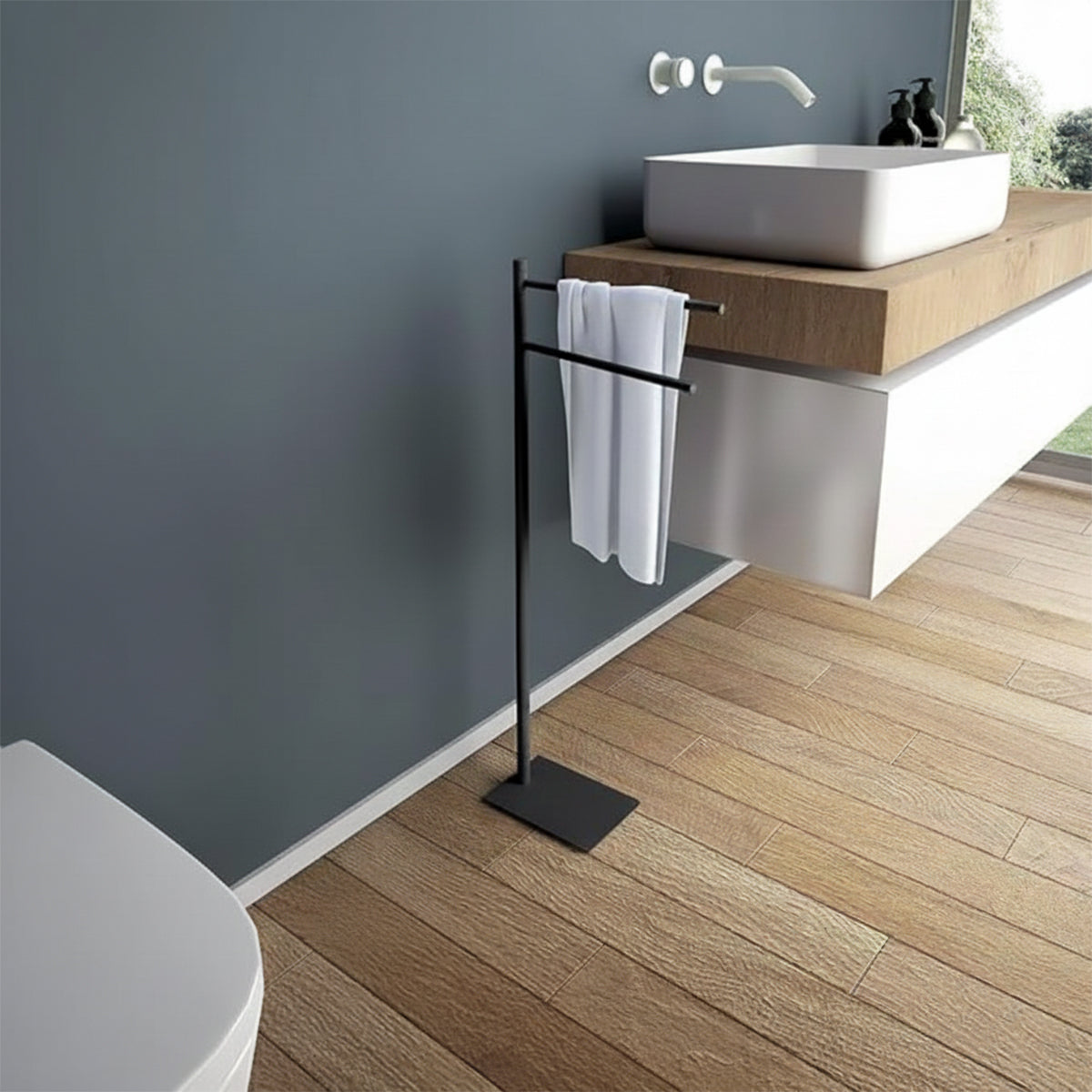 Piantana portasciugamani acciaio inox nero opaco Trilly