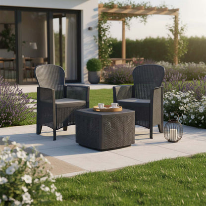 Set da esterno Tree effetto rattan 1 tavolo e 2 poltrone con cuscini