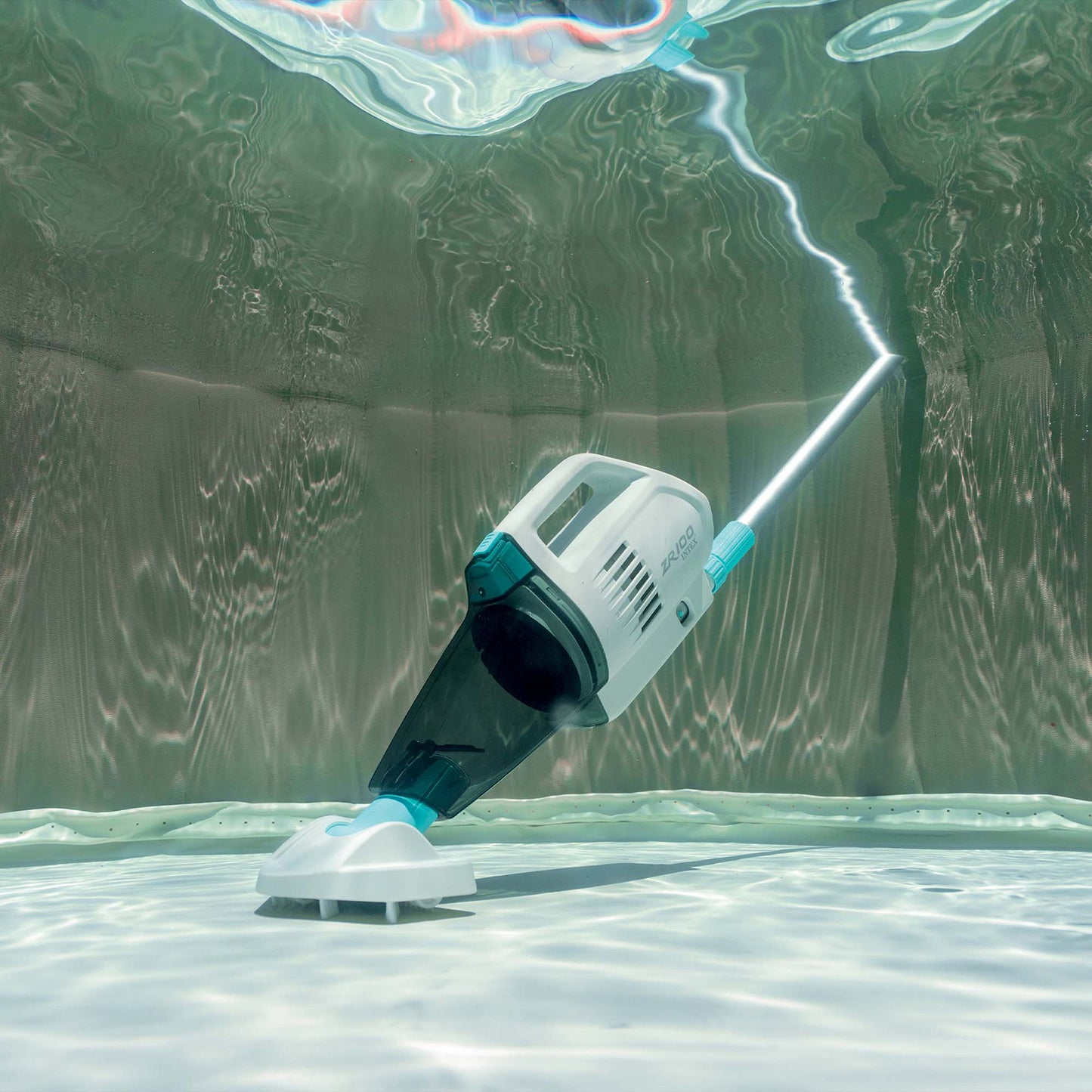 Intex aspirapolvere Vacuum ricaricabile ZR 100 per piscine e spa