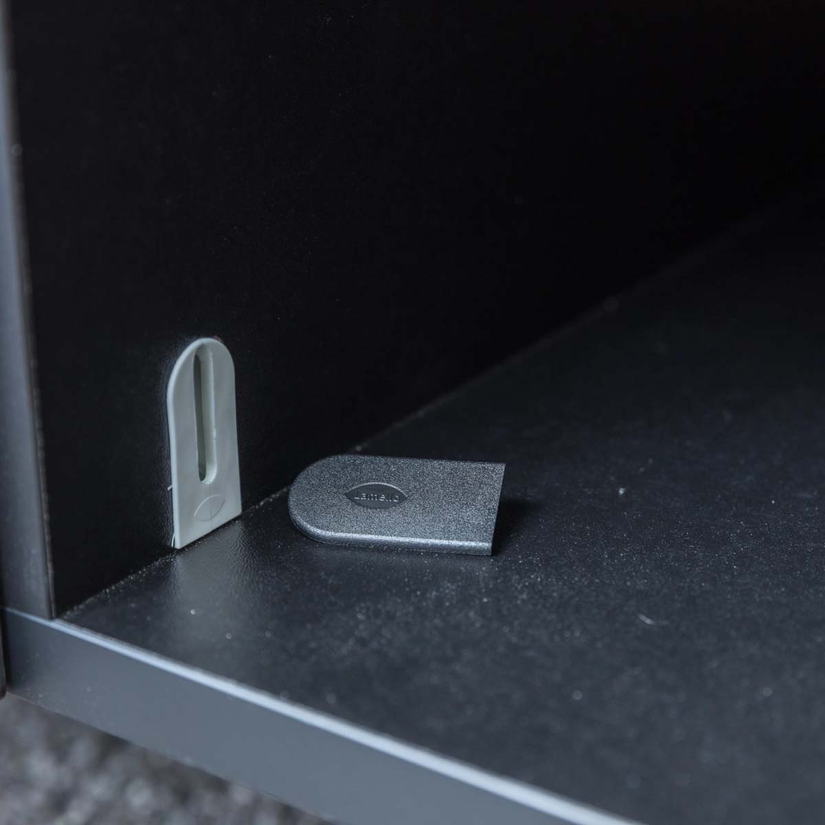 LAMELLO copriforo per giunzioni Cabineo 100pz