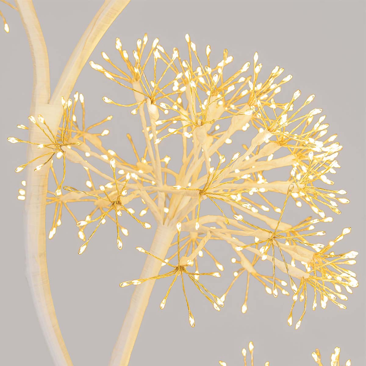 Albero natalizio luminoso bianco H 170 cm con 5 sfere