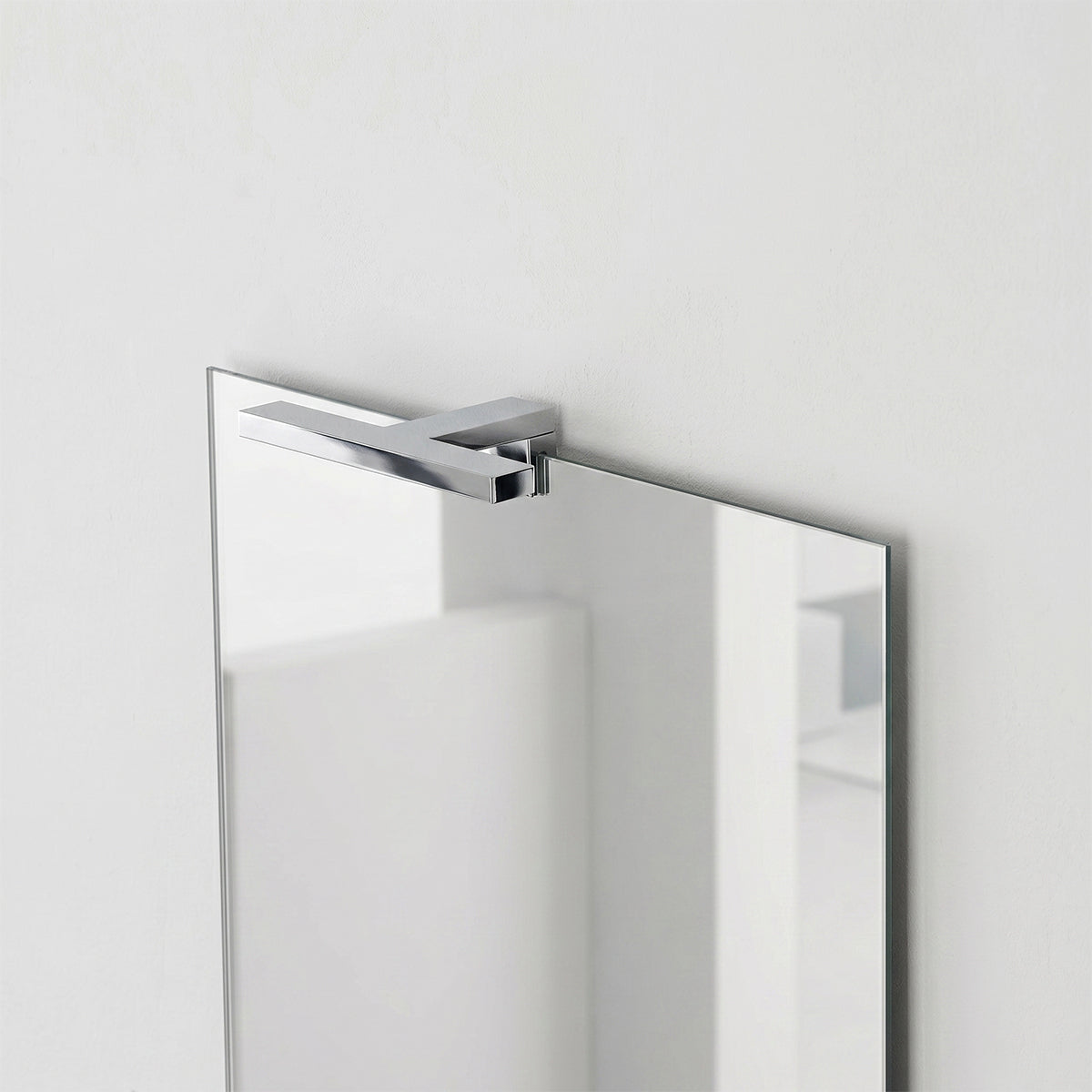 Lampada LED universale per specchio 18 cm cromata 4000K