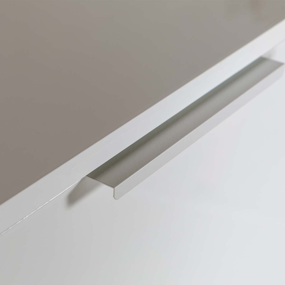 Scarpiera 65x125h cm bianco con 3 ante a ribalta