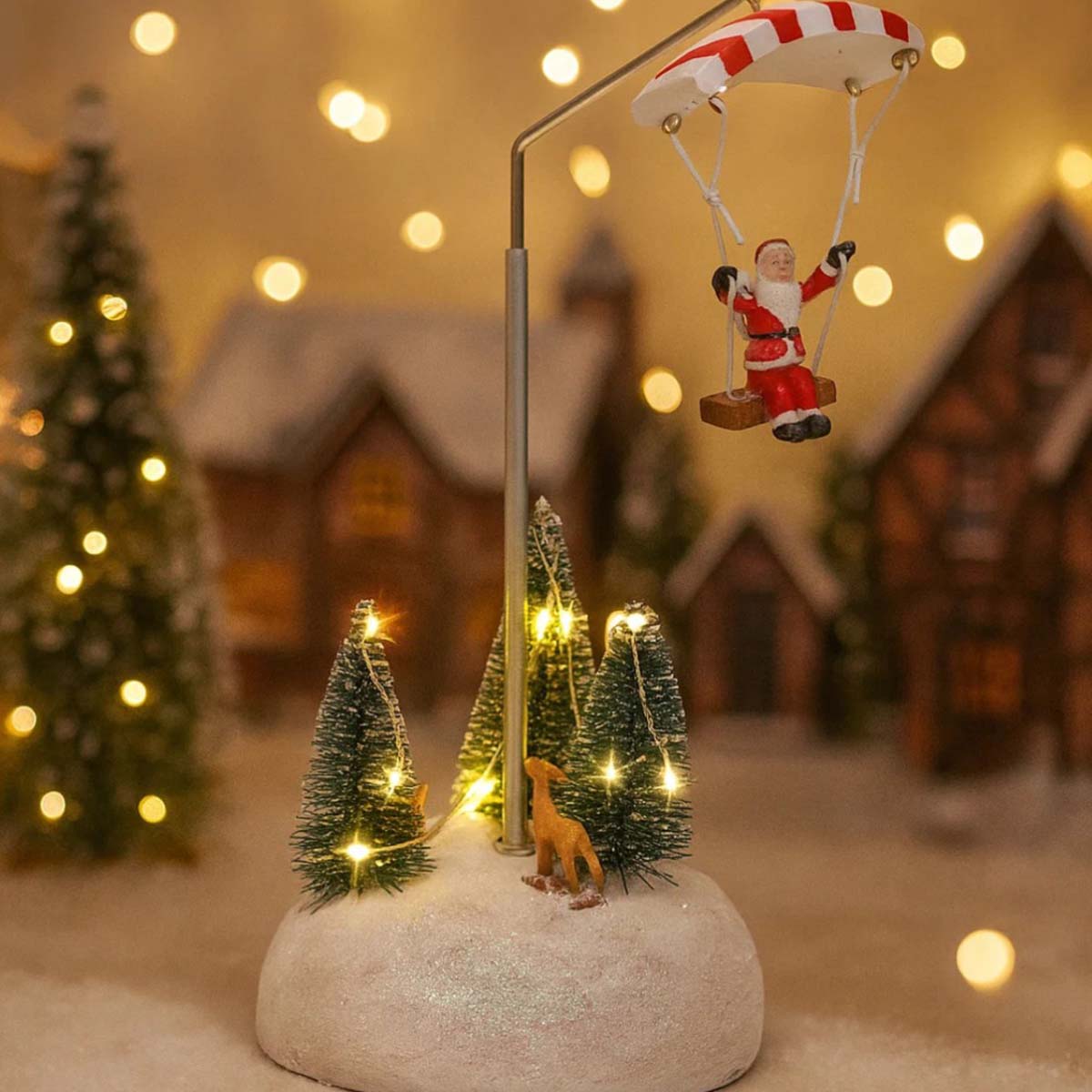 Decorazione natalizia innevata con luci LED e movimento 3 varianti