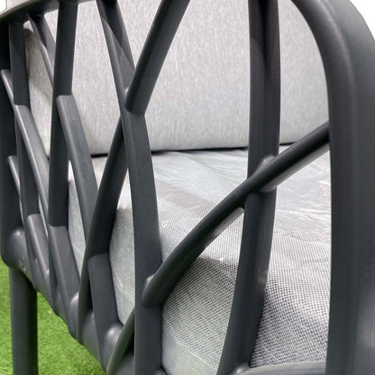 Set da giardino angolare con tavolino Garda