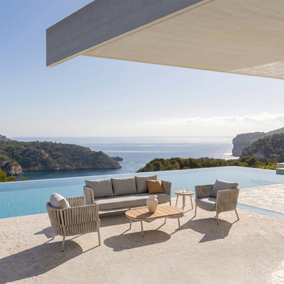 Set da giardino Amalfi in alluminio beige con divano 3 posti due poltrone e due tavolini