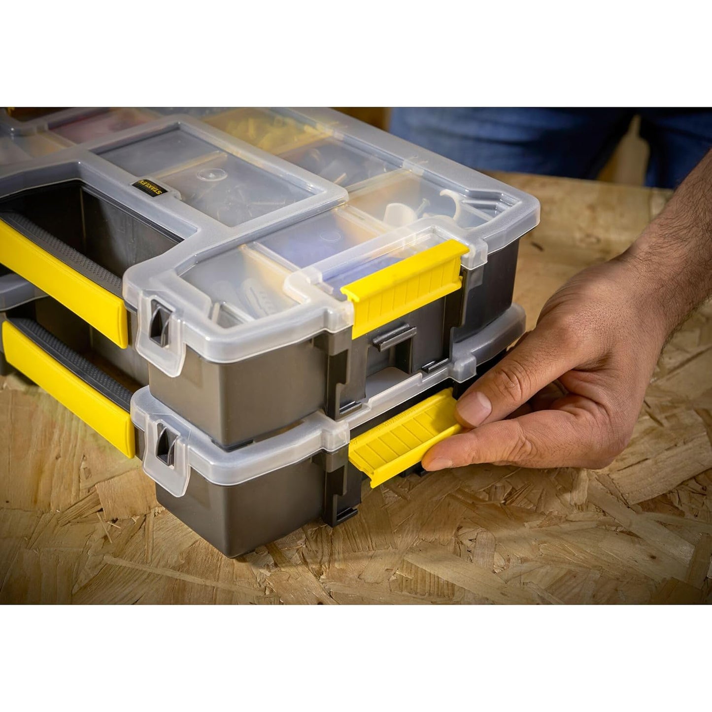 Stanley organizer Sort master light con 10 scomparti e maniglia STST1-70720
