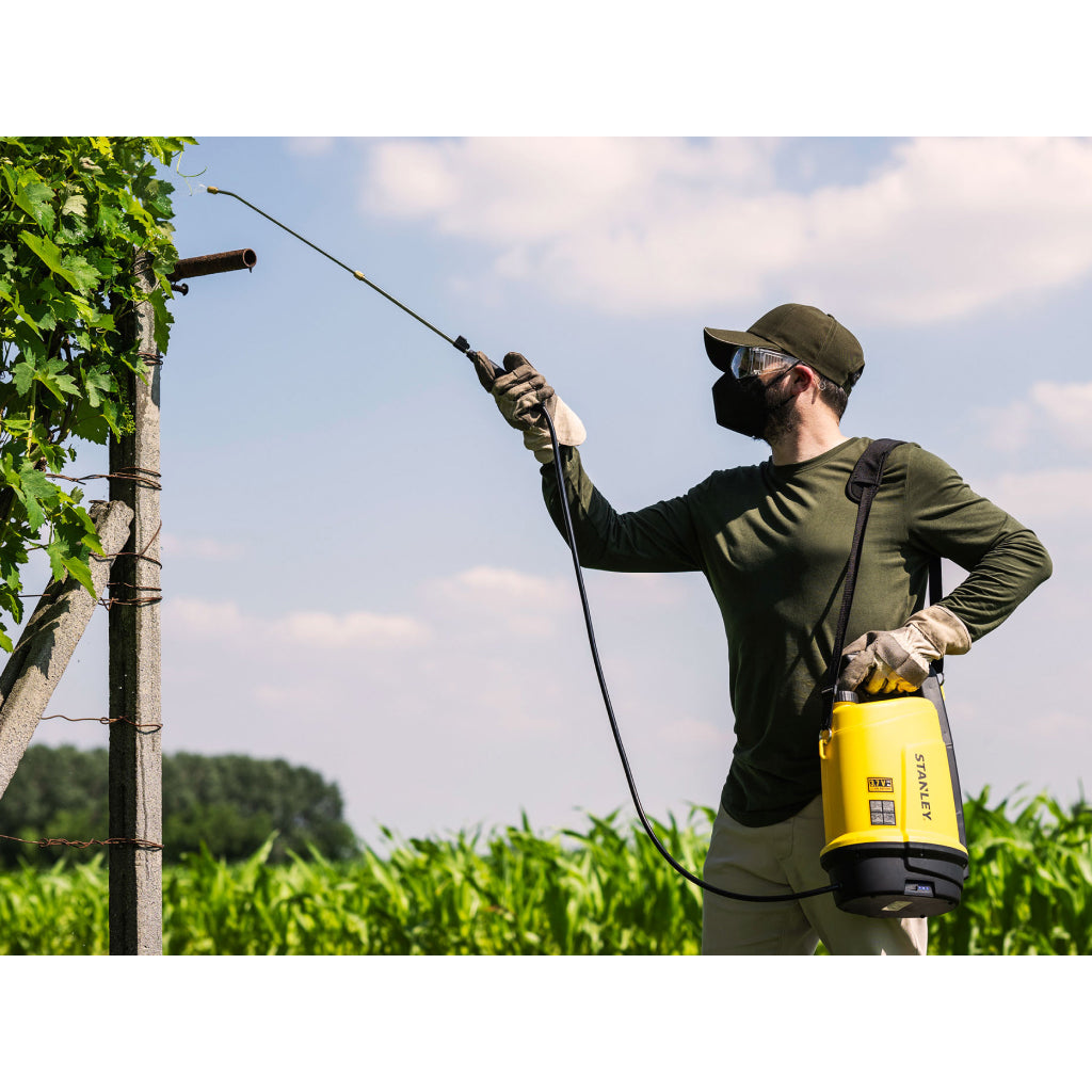 Stanley pompa irroratrice a spalla con batteria 16 lt