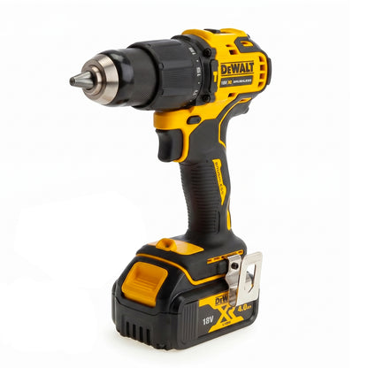 Trapano avvitatore a batteria con percussione 18V DeWalt DCD709M2T-QW