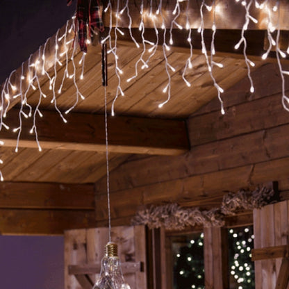 Luci di Natale tenda luminosa prolungabile bianco freddo Lotti